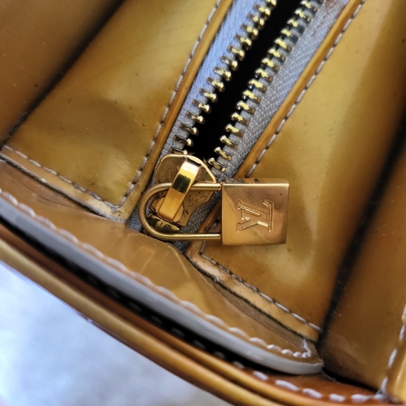 Louis Vuitton Vernis Large Luco Tote.. Authentic Made in Spain 1999.. - Picture 11 of 14